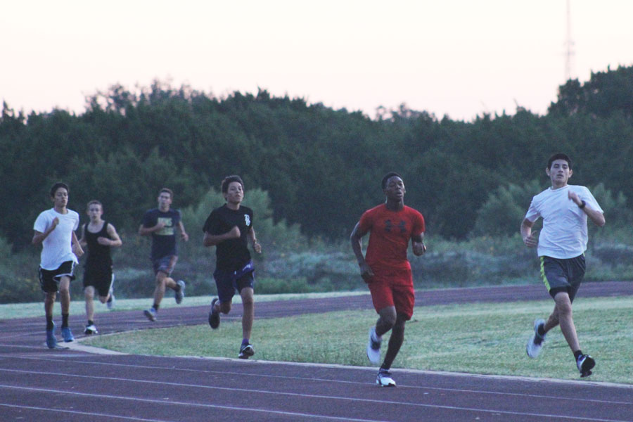Runners meet at 6:30am to begin their early morning practice. It’s a tough practice, but the hard-work shows.