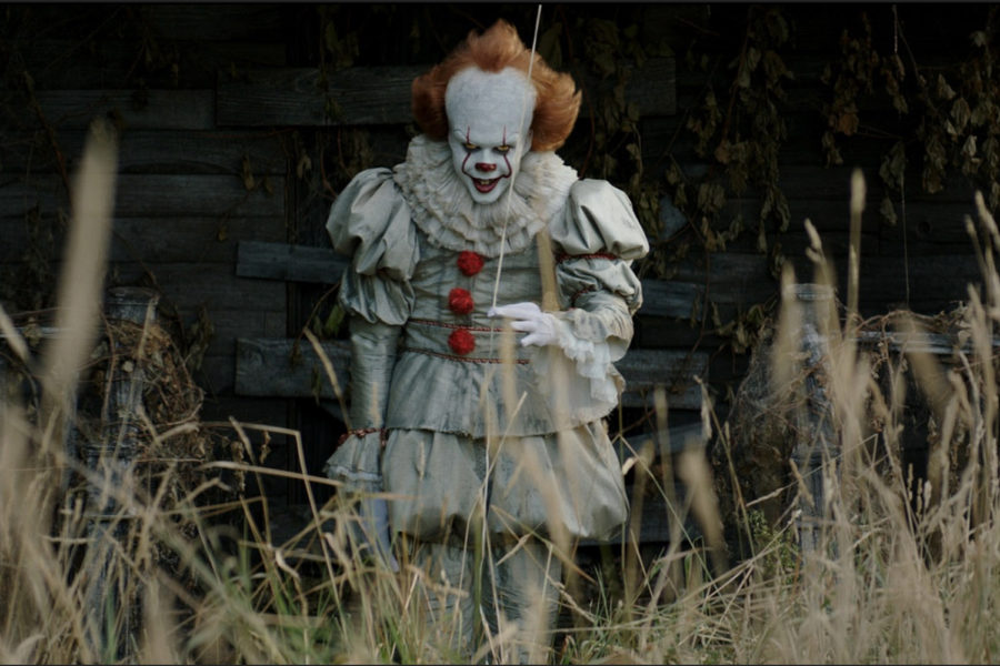 In+IT%2C+creepy+clowns+are+back+to+scare