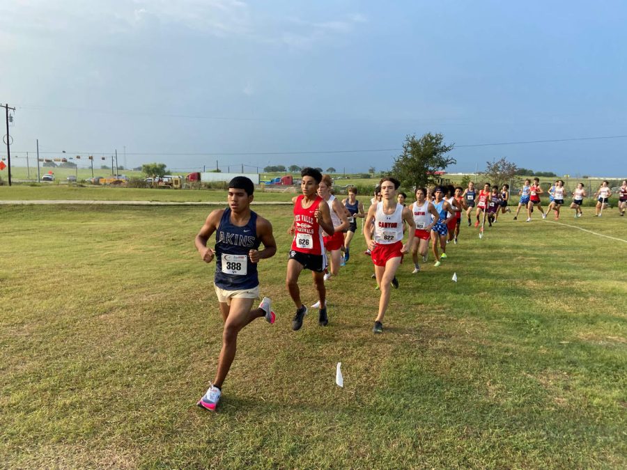 Jaedyn Pesina leads the pack at the Chaparral meet on August 27th.